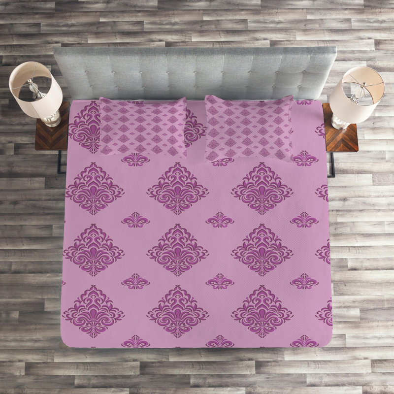 Traditional Polyester Damask Coverlet, King Bedspread + 2 Shams