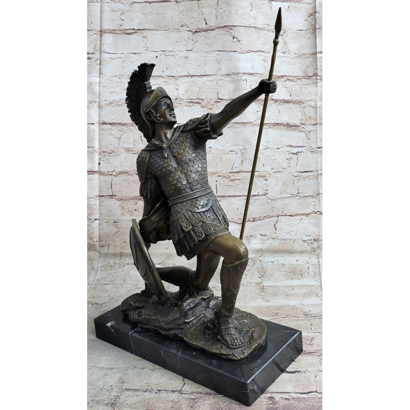Figurines et sculptures