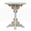 Table ronde en bois sculpté