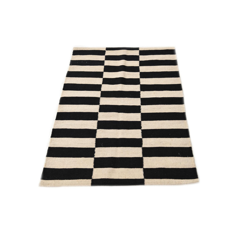 Tapis noir et blanc Newsom