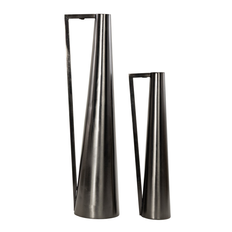 Fratar Iron Floor Vase, Black