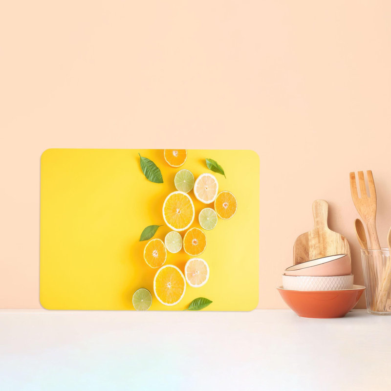 Planche de service rectangulaire jaune et orange éclatante avec un design moderne de citron fabriqué en verre durable, idéale pour la cuisine