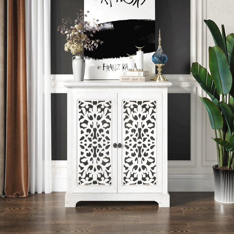 Armoire de rangement antique Antique