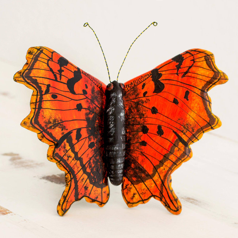 Figurine papillon polygonia