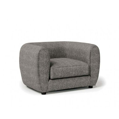 Dly Accent Chair, Tuxedo Style Arms, Plush Cushions