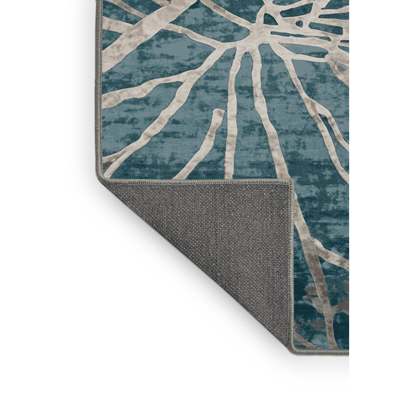 Tapis gris soyeux et moelleux