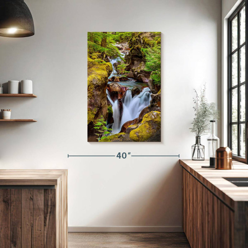 Cascade d'Alvord, H 39 po x l 26 po