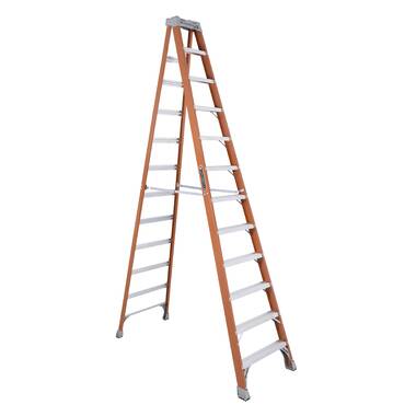 Ranger sur l'escabeau  Kitchen step ladder, 4 step ladder