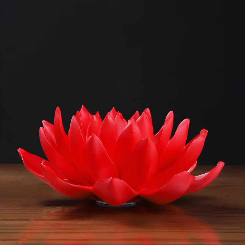 Sculpture impériale de lotus rouge - céramique fine