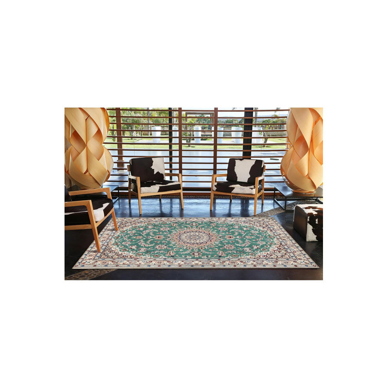Tapis vert tissé à motif floral traditionnel, Rectangle 4'7" x 6'7" Rug Pad Included
