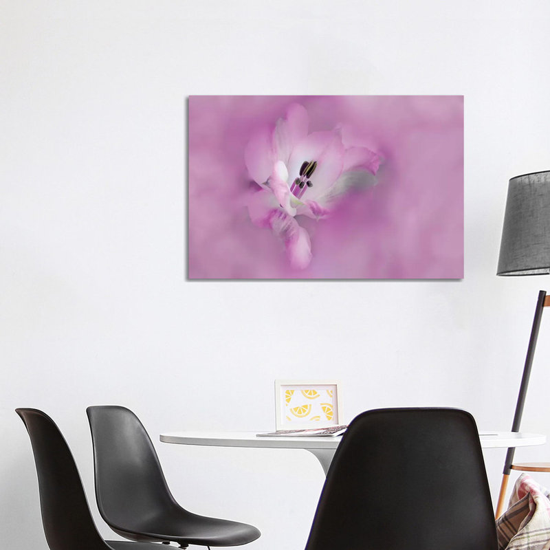 Usa, California. Close-up of Alstroemeria Flower. 1 Piece Wrapped Canvas Wall Art, 101.6 cm H x 66.04 cm W