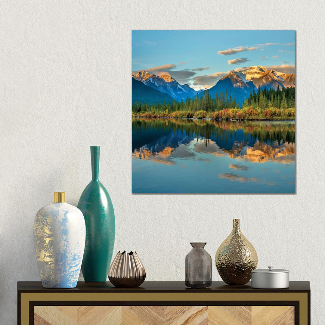 Rocky Mountains From Vermilion Lakes, Banff National Park, Alberta, Kanada von Tim Fitzharris - Galerie- Giclée auf Lein...