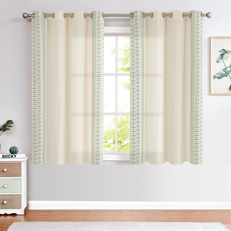 Paire de rideaux semi-transparents en lin Kidist, L 50 po x L 63 po, Sauge / beige