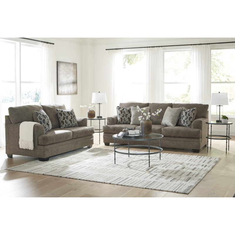 Canapé, causeuse, fauteuil surdimensionné et repose-pieds Stonemeade, Brun / Beige