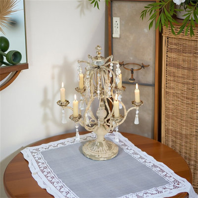 Élégant porte-bougie à six branches rétro, finition blanche antique avec décor en cristal, décoration intérieure classique