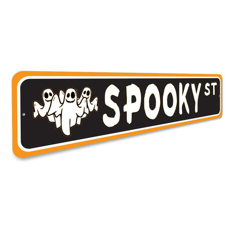 Plaque en aluminium Spooky Street, H 4 po x l 18 po x P 0,04 po