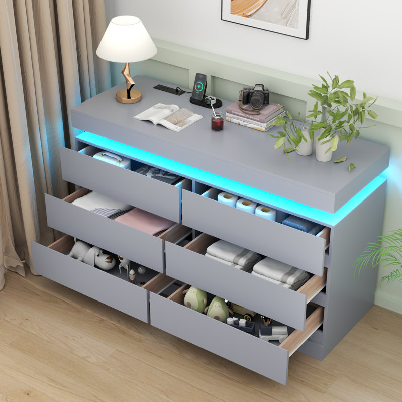 Shellise 6 Drawer 47.2" W Dresser with Power Outlet, Dresser with LED Light, Gray