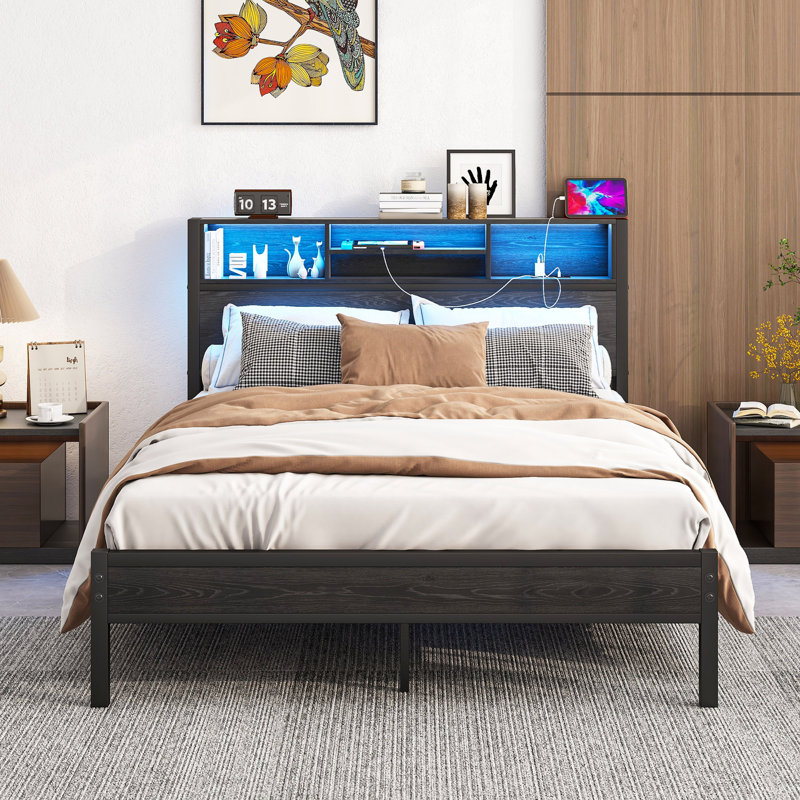 Base de lit double avec tête de lit, lit plateforme en métal avec station de charge, rangement pour bibliothèque, aucun sommier requis, assemblage facile, silencieux