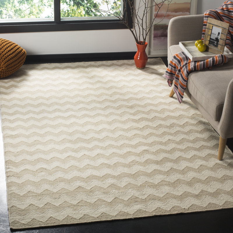 Agawam Chevron Wool Hand Woven Area Rug, Rectangle 152 x 244 cm