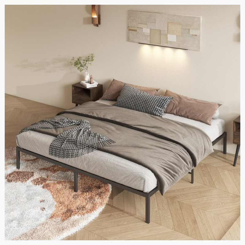 Damarley 13" Platform Bed, King
