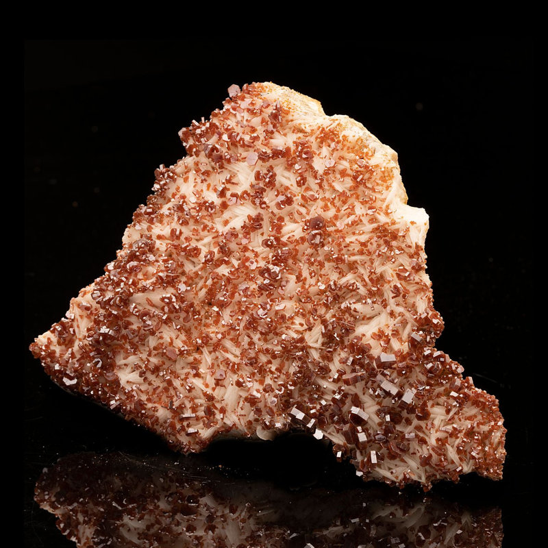 Vanadinite on Barite / Ver. 2