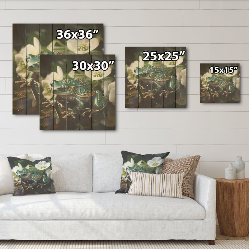 «Green Frog On Glass Effect - Frogs & Toads», art mural sur bois de pin naturel, H 15 po x l 15 po