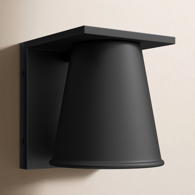 Lynnette Wall Light, Black