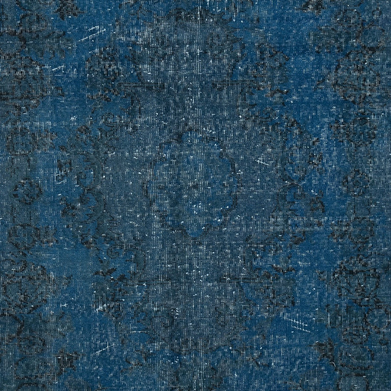 Tapis bleu 5,2 x 8,7 pi pour intérieurs contemporains, fabriqué à la main en Turquie