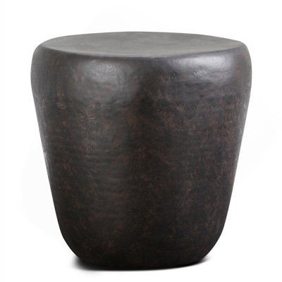 Table d'appoint en métal