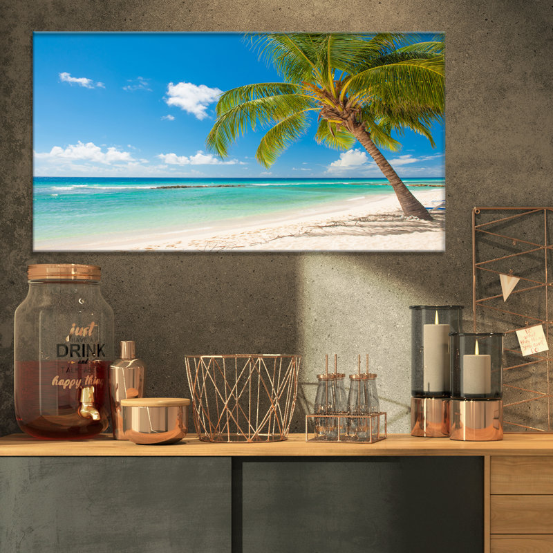 «Landscape Palm Tree over White Sand», reproduction de photo sur toile tendue, H 16 po x l 32 po x P 1 po