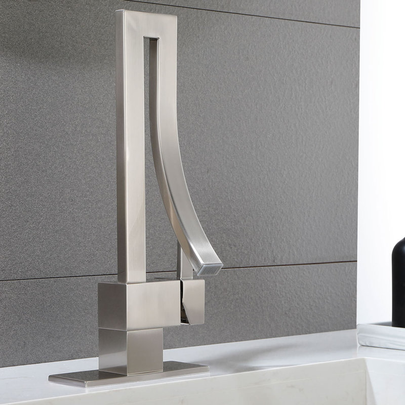 Single-Hole Single-handle Bathroom Faucet