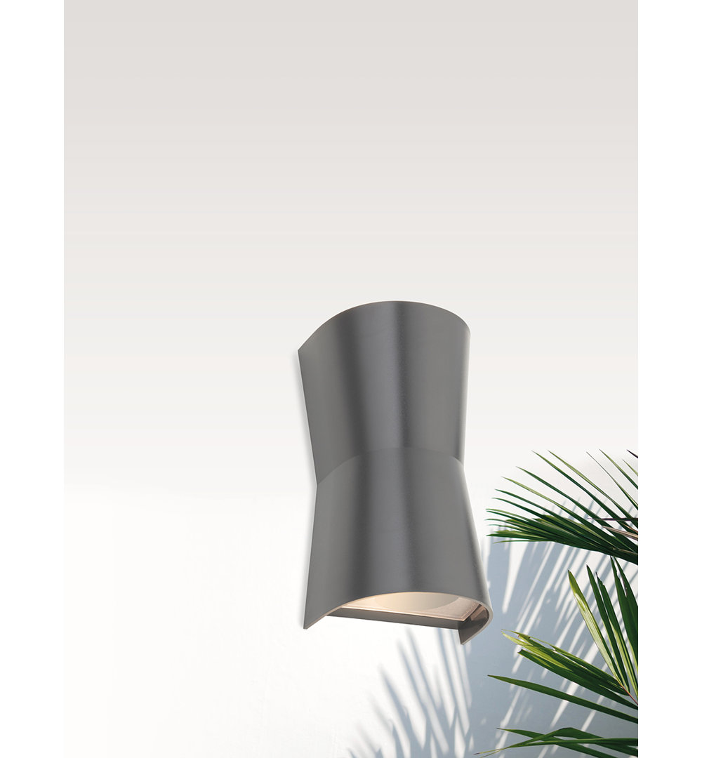19.5cm H Outdoor Flush Mount