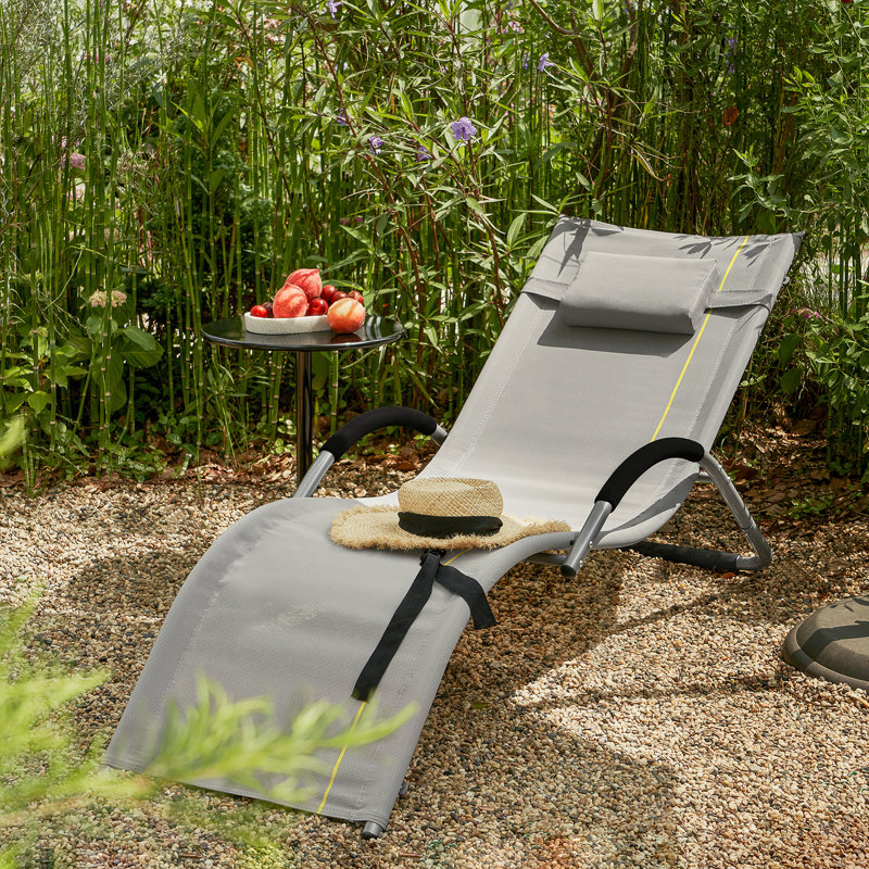 Single Chaise with Cushions, Gray