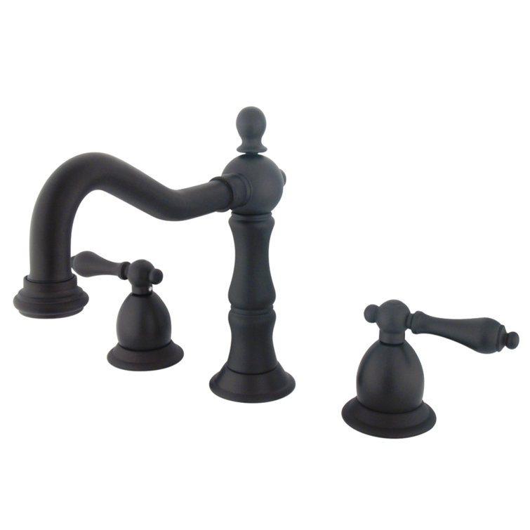 Baltimore Widespread Bathroom Faucet with Drain Assembly