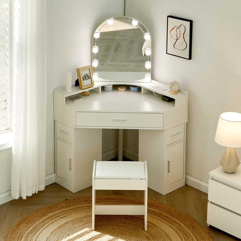 Dressing Table with Mirror