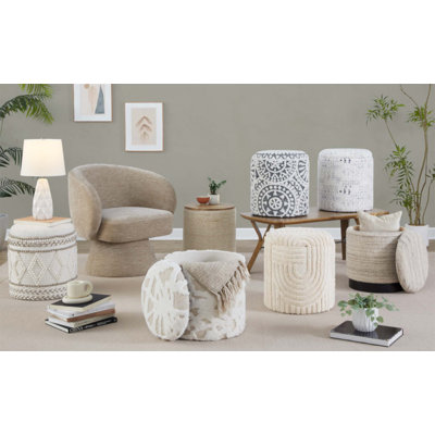 Repose-pieds de rangement en laine tissé à la main avec un design touffeté et noué, parfait pour un usage multiple et un décor intérieur