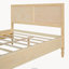 Lit plateforme en bois Queen avec tête de lit classique à panneaux et sommier à lattes, naturel, sans sommier tapissier.-133872550-133872548