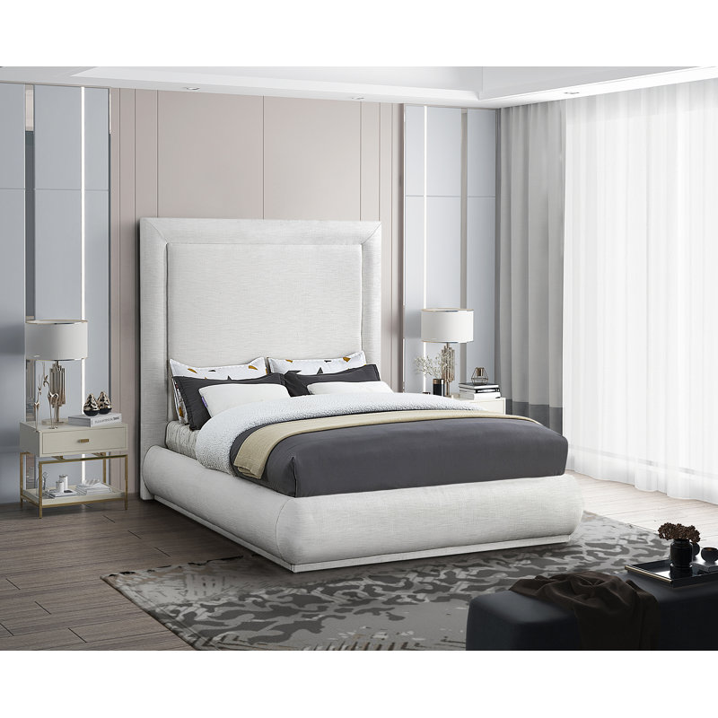 Lit plateforme tapissier en bois massif Prudhoe, Grand, Tissu texturé en lin crème