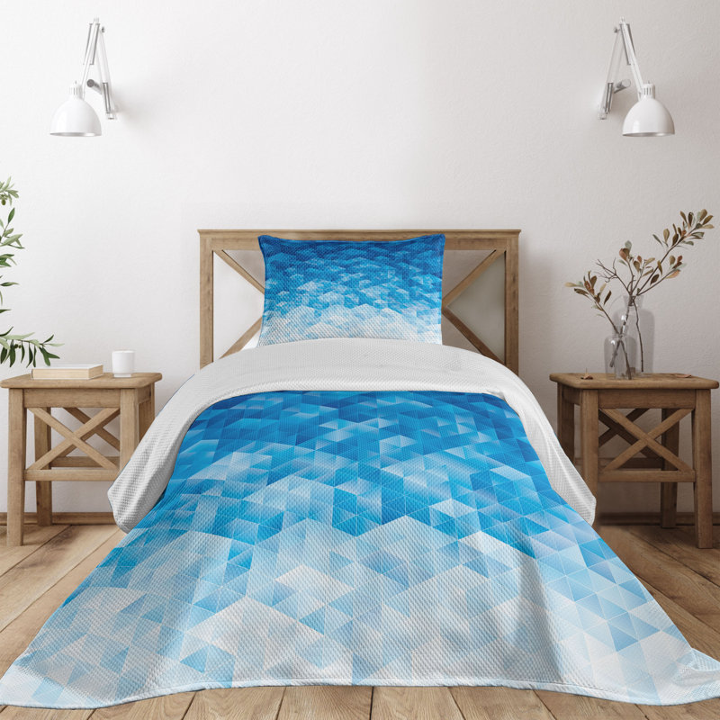 Polyester Geometric Shapes Coverlet, King Bedspread + 2 Shams