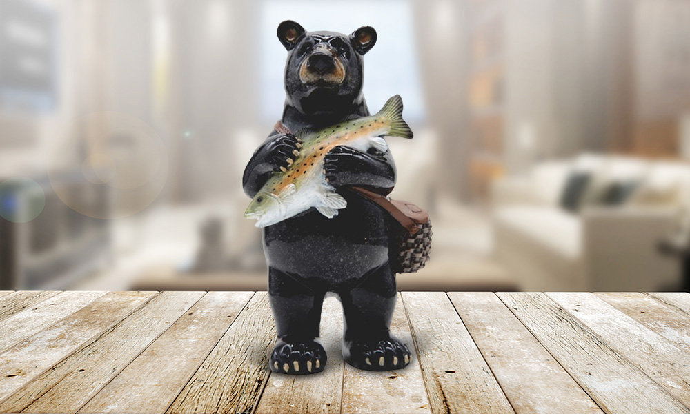 Trinx Jennavieve 7H Black Bear Holding Largemouth Bass Fish