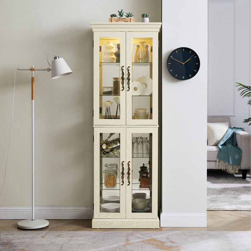 Armoire vitrée élégante avec intérieur spacieux et caractéristiques lumineuses, teinte d'éclairage réglable blanc antique
