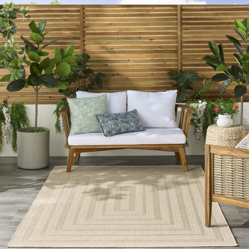 Cascio Geometric Indoor/Outdoor Area Rug, Rectangle 5'3" x 7', Cream