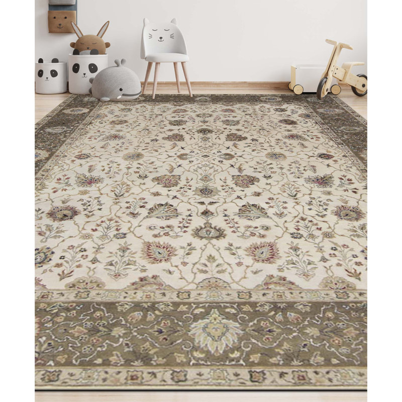 Chantel Oriental Area Rug