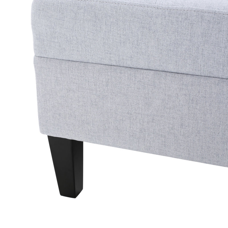 Gris pour les moments de détente - Revêtement de salon doux et confortable avec pieds robustes