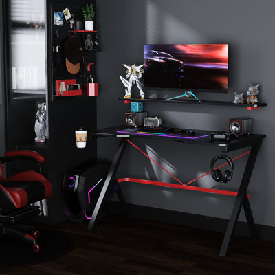 Bureau d'ordinateur de 47 po pour jeux vidéo, surface avec aspect en fibre de carbone, structure en métal, porte-gobelet et crochet pour écouteurs 47,47 po