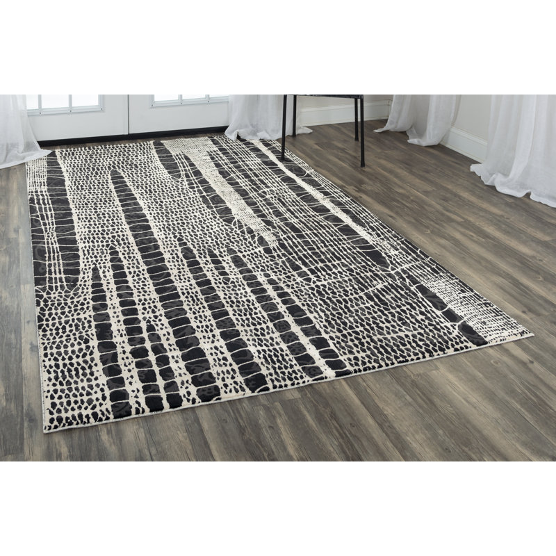 Bianca Abstract Indoor Rug, Rectangle 3'11" x 5'6"