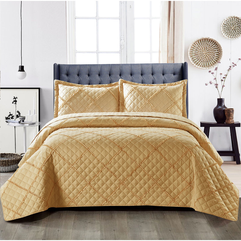 Fairdale Polyester Bedspread with Pillow Shams Included, 250 x 270 cm Bedspread - 2 Shams, Mustard