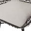 Élégante simplicité, chaise d'appoint de bon goût