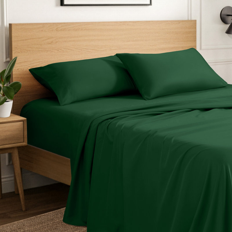Ensemble de draps en micro-fibre, Ensemble de draps pour grand lit avec 2 taies d'or, Vert forêt