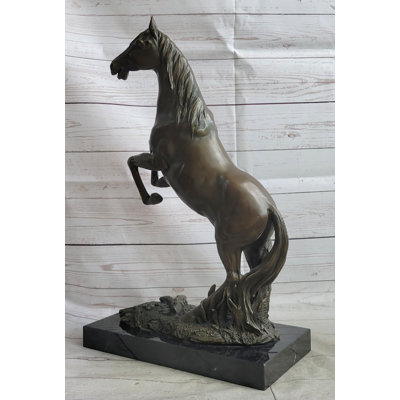 Figurines et sculptures